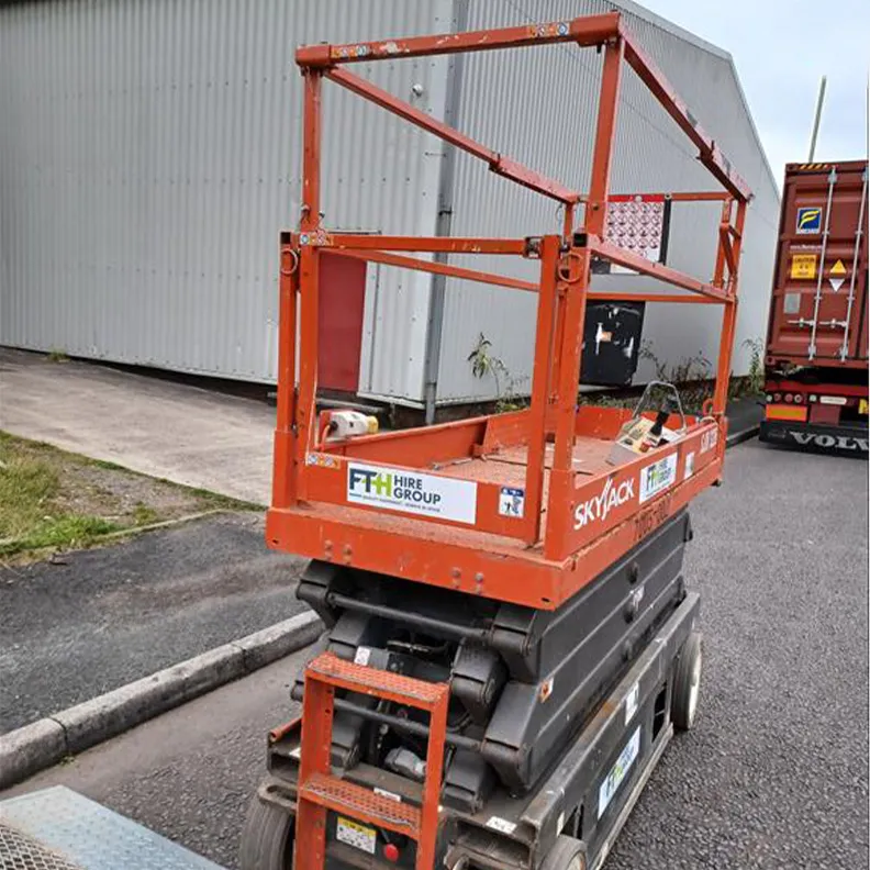 8m Scissor Lift Skyjack SJ3226 2017